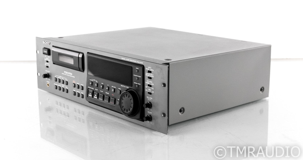 Sony PCM-R700 Vintage Professional DAT Recorder; PCMR700 — The