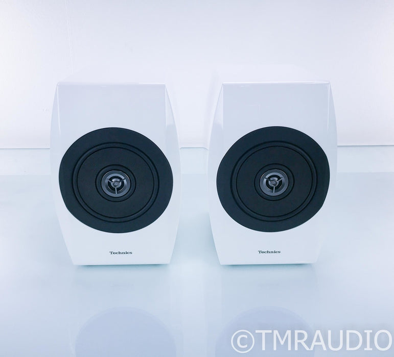 Technics SB-C700 Bookshelf Speakers; White Pair; SBC700