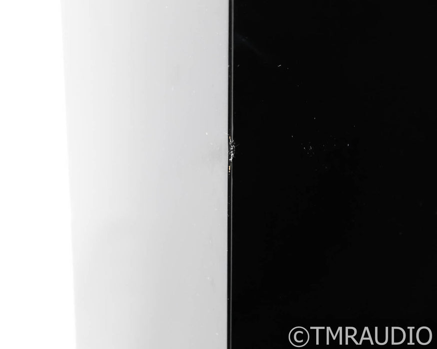 B&W 702 S2 Floorstanding Speakers
