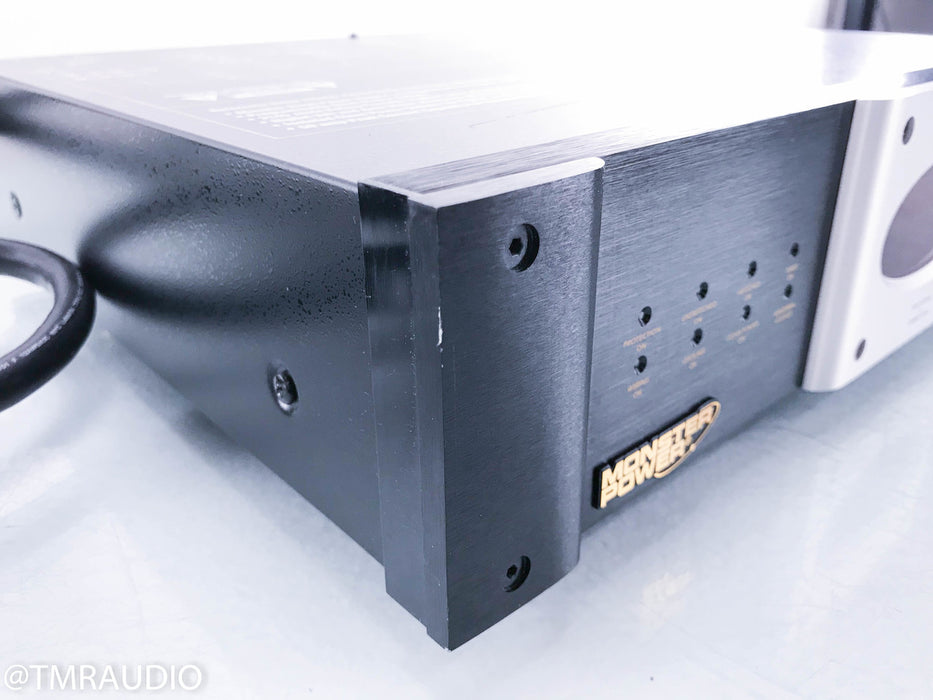 Monster Power HTS 5100 Power Conditioner