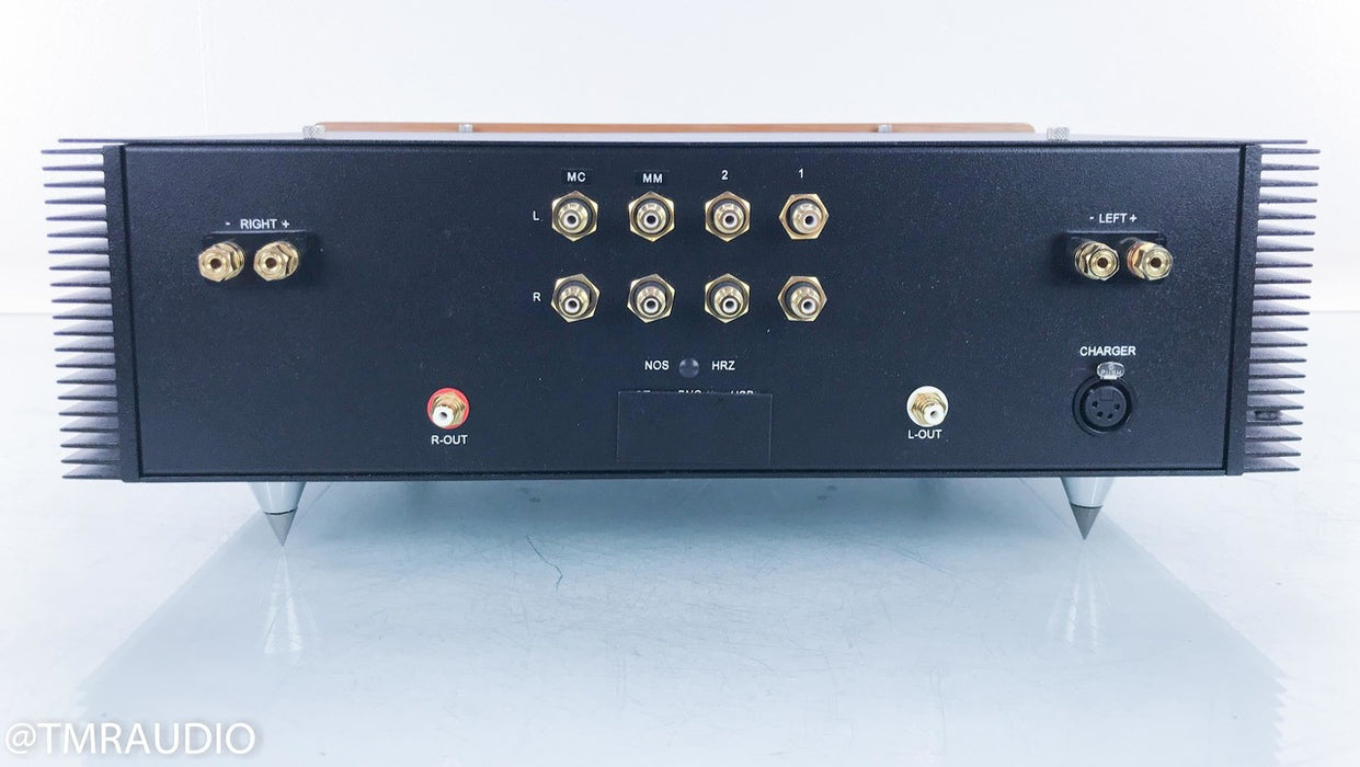 Red Wine Audio Signature 57 Stereo Integrated Tube Amplifier