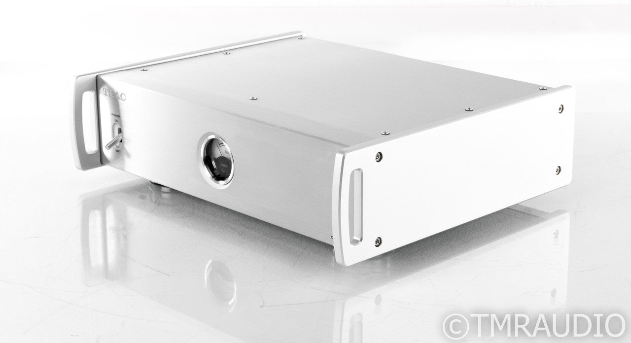 TEAC CG-10M OCXO Master Clock Generator; CG10M; 10MHz