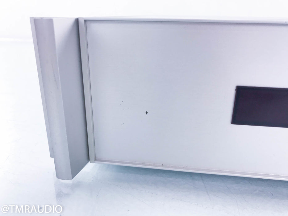 Foundation Seven Outlet Power Conditioner w/ Voltage Display