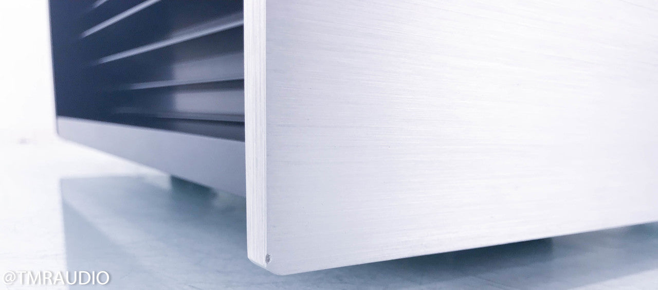 Odyssey Stratos Plus Stereo Power Amplifier