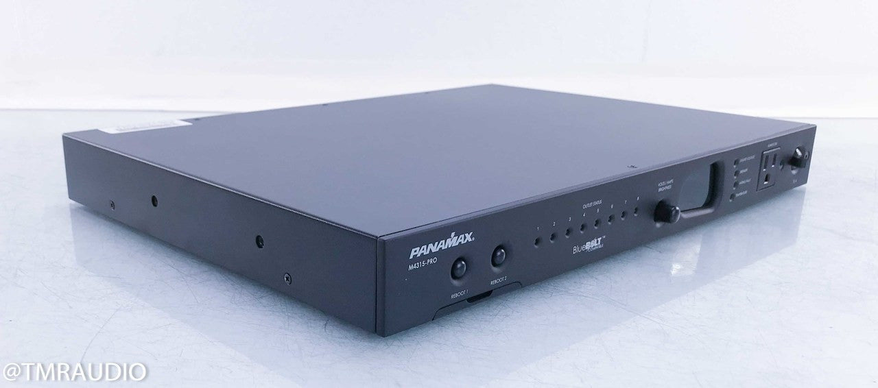Panamax M4315-PRO Power Conditioner