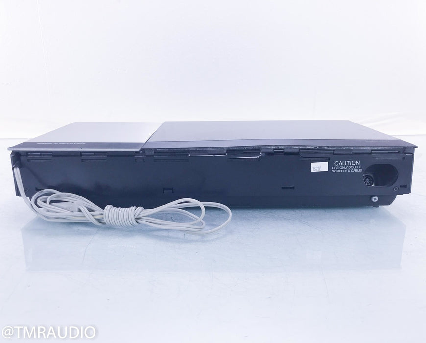 Bang & Olufsen Beogram 8002 Turntable