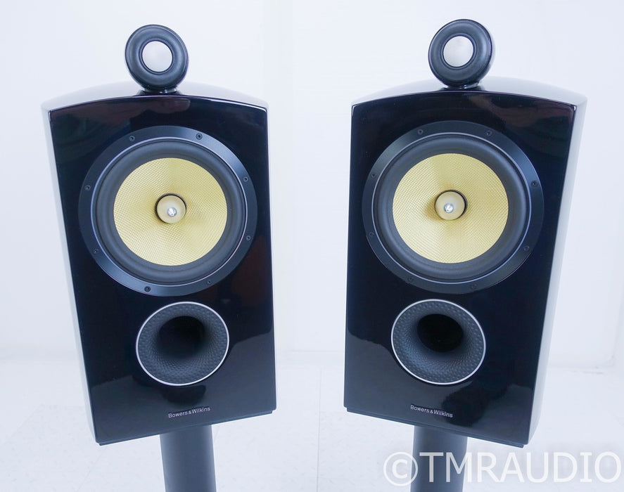 B&W 805 D2 Bookshelf Speakers