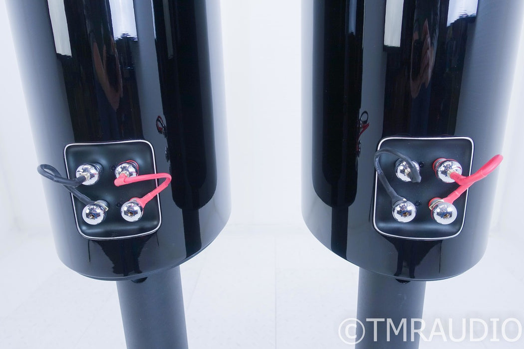 B&W 805 D2 Bookshelf Speakers