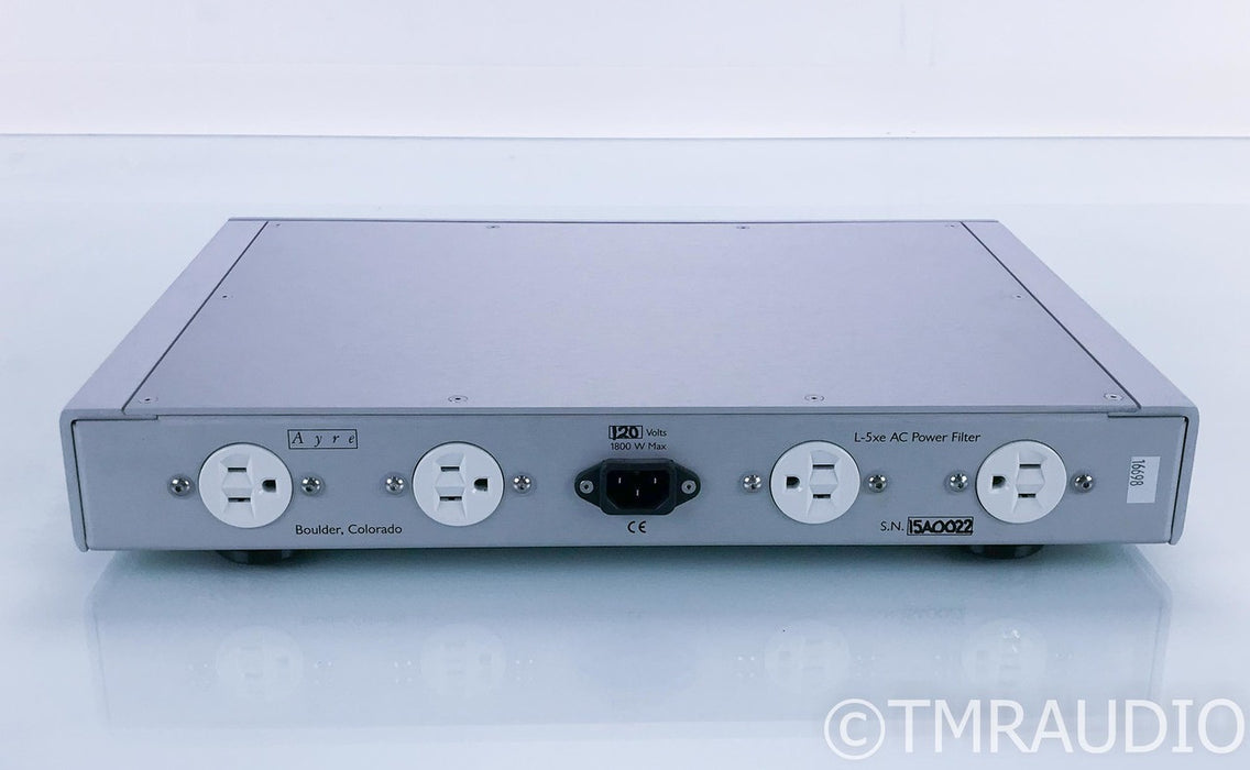 Ayre L-5xe Power Conditioner; L5XE; Silver