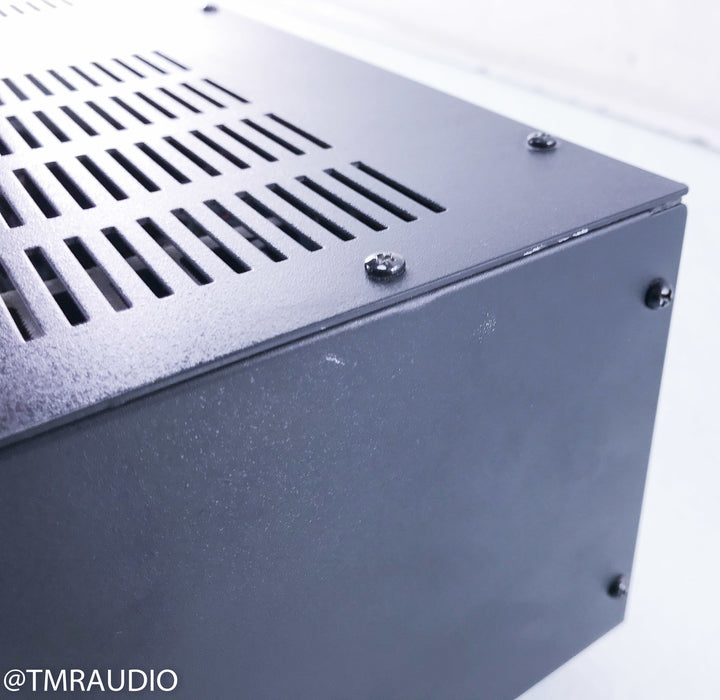 Adcom GFA-2535 4 Channel Power Amplifier