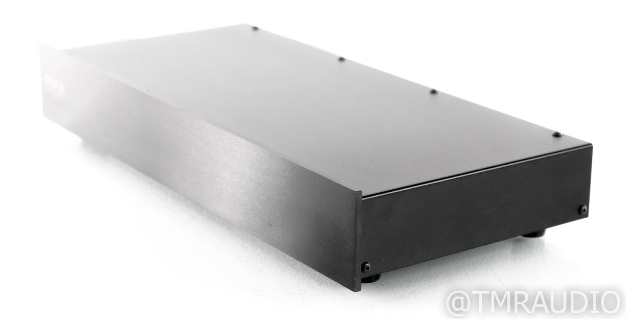 Acurus P10 MM / MC Phono Preamplifier