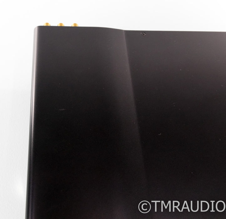 PS Audio AV5000 Power Center Power Conditioner; AV-5000