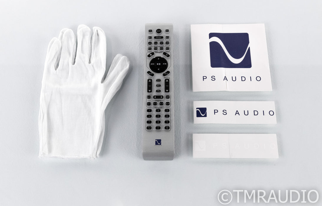 PS Audio BHK Signature Stereo Tube Hybrid Preamplifier; Silver (Used)