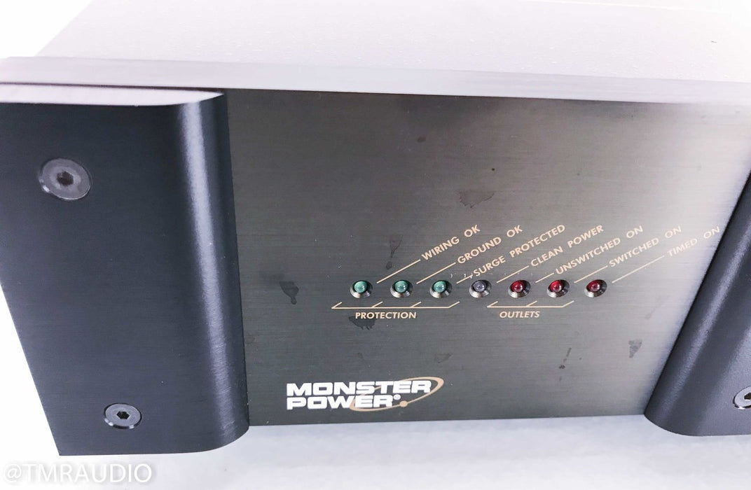 Monster Power Center HTS 3500 Mk II Power Conditioner