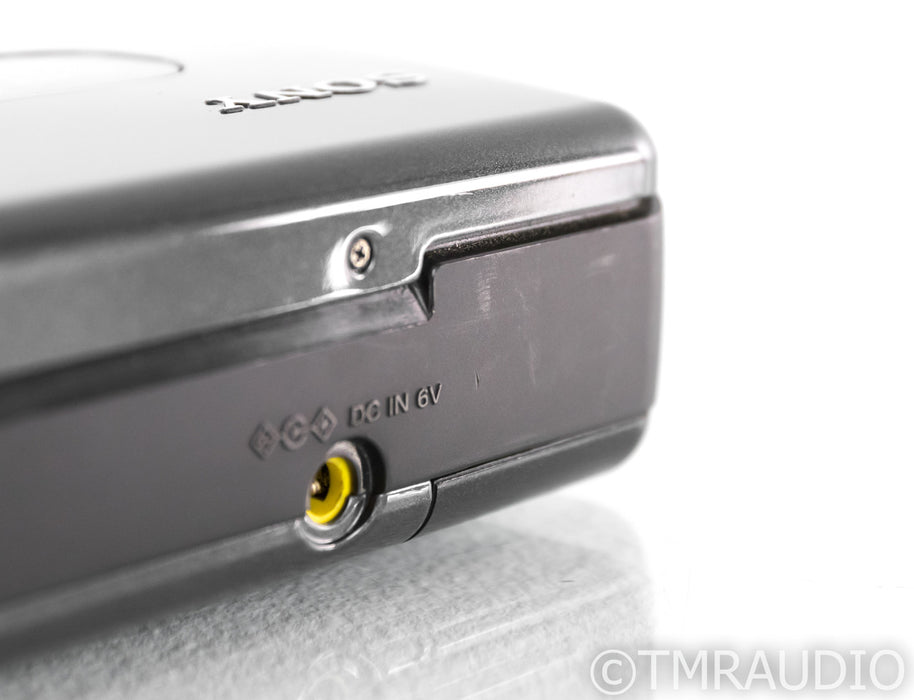 Sony Walkman TCD-D7 Portable DAT Cassette Player; AS-IS (Functional Error)