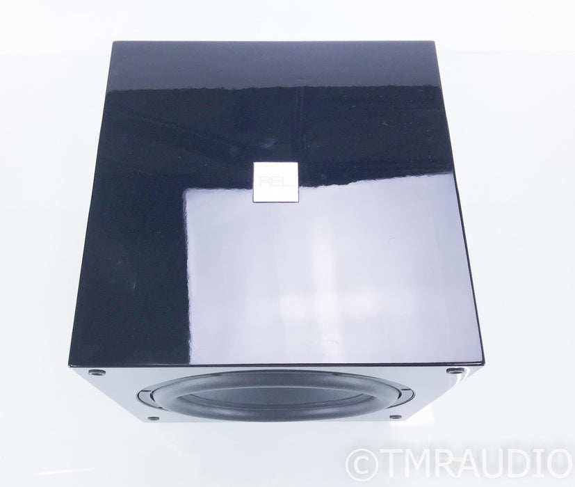 REL T7 8" Powered Subwoofer; Gloss Black; T-7
