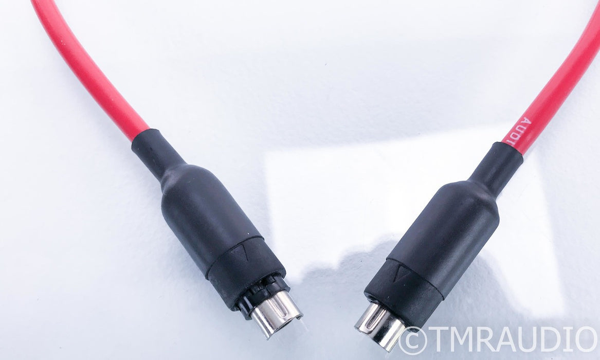 Audio Magic Mystic Reference I2S / S-Video Cable; .5m Digital Interconnect