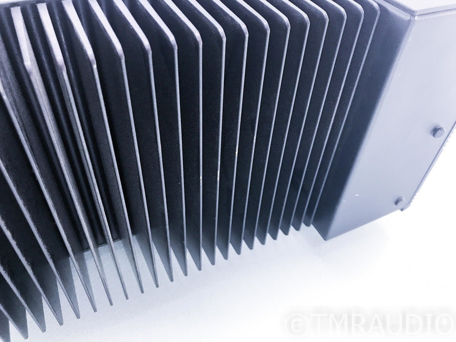 Adcom GFA-5500 Stereo Power Amplifier; GFA5500