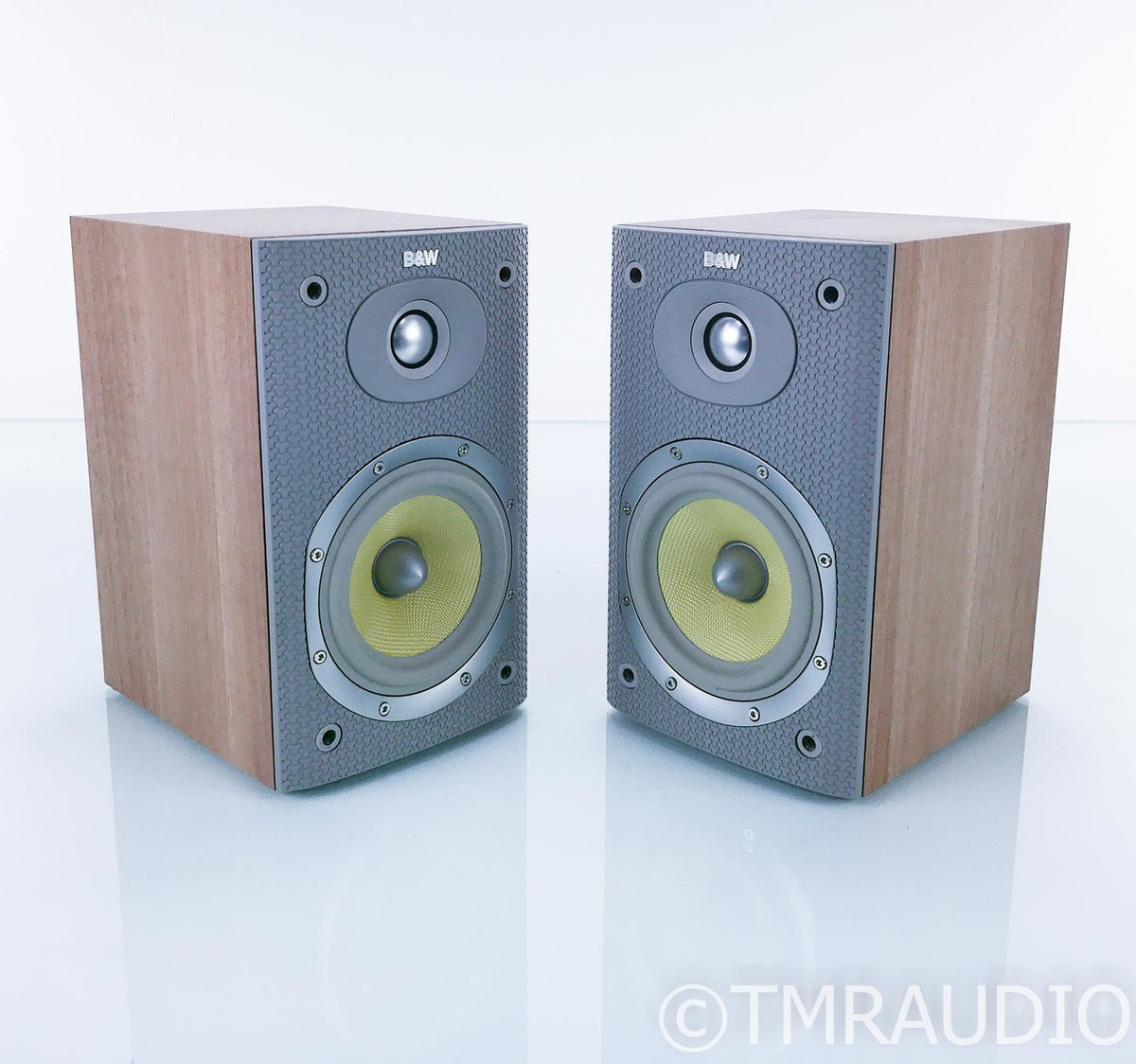 B&W DM600 S3 Bookshelf Speakers; Sorrento Pair; DM-600 — The Music