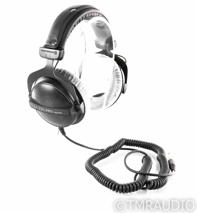 Beyerdynamic DT 770 PRO 250 Ohm Closed Back Headphones; DT770PRO-250