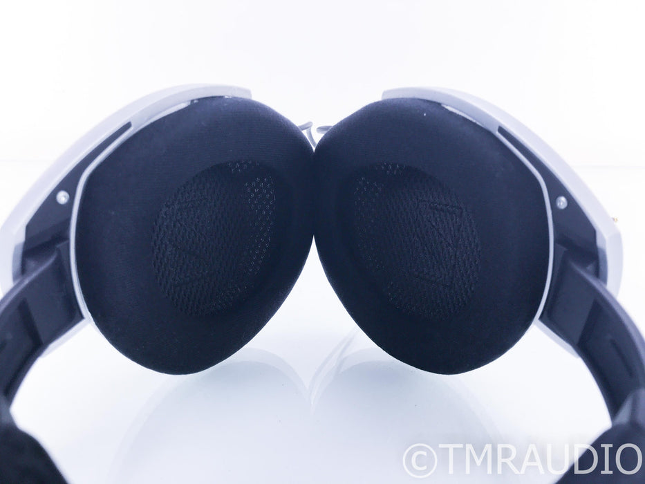 Sennheiser HD800 Open-Back Headphones; HD-800