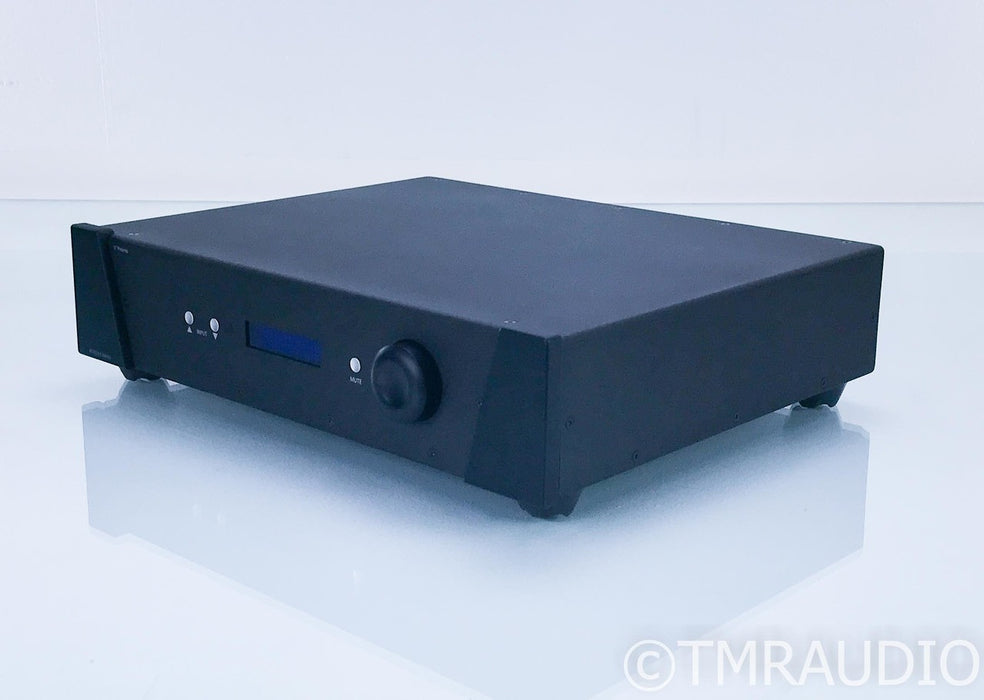Wyred4Sound STP-SE Stereo Preamplifier; Remote