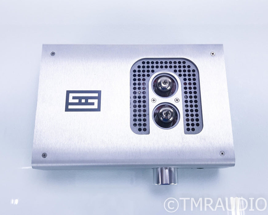 Schiit Lyr 2 Tube Hybrid Headphone Amplifier; Preamplifier