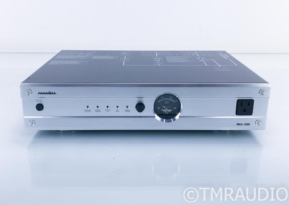 Panamax Max 5300 11 Outlet Power Conditioner; Surge Protector; Silver