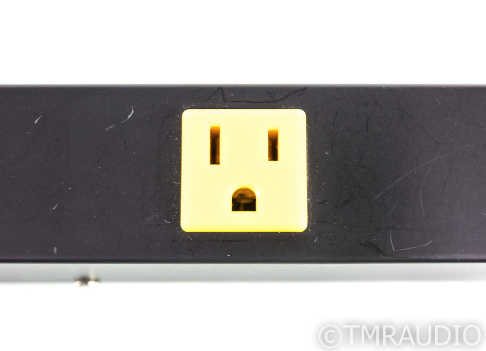 Synergistic Research QLS 6-Outlet Power Strip; Quantum Line Strip