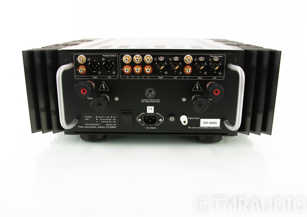 Pass Labs INT-60 Stereo Integrated Amplifier; Remote