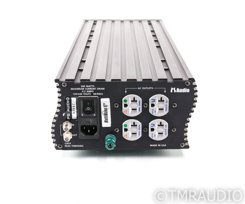PS Audio P300 Power Plant AC Power Line Regenerator; P-300; Upgraded
