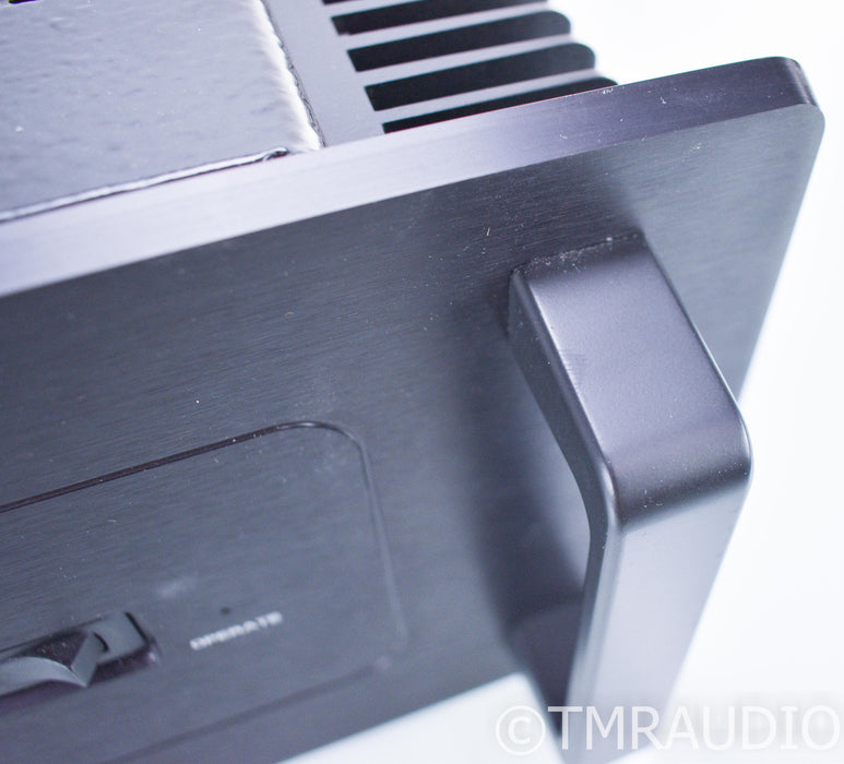 Audio Research D300 Stereo Power Amplifier; D-300