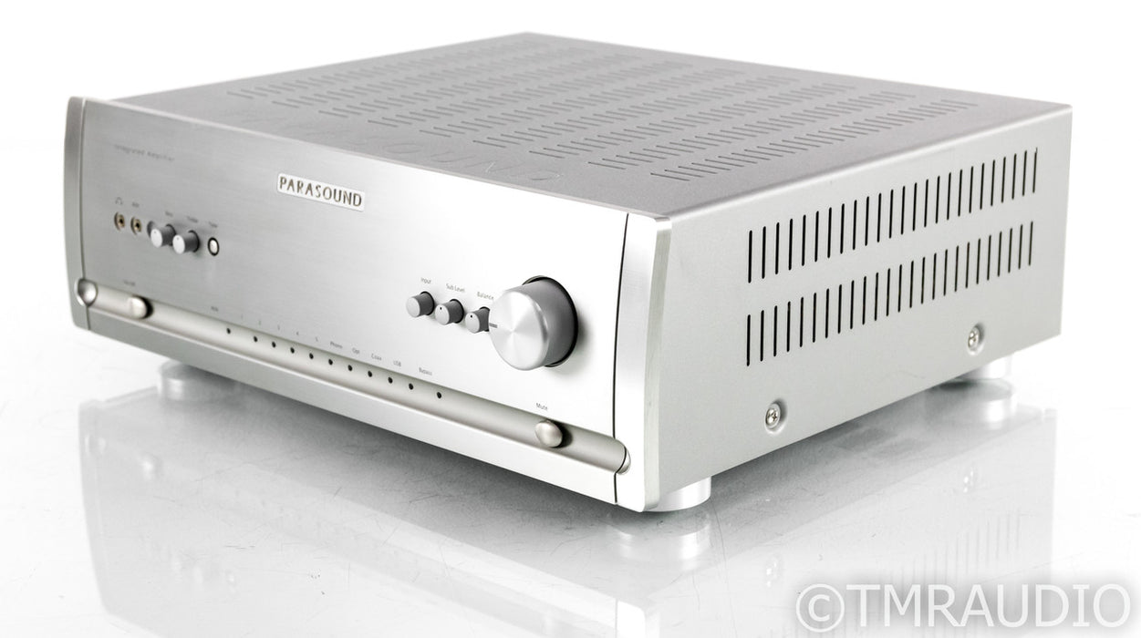 Parasound Halo Integrated 2.1 Channel Integrated Amplifier; Remote; MM/MC Phono