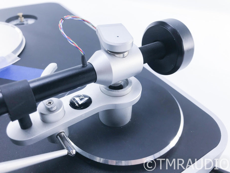 Clearaudio Concept Turntable; Concept Tonearm (No cartridge)