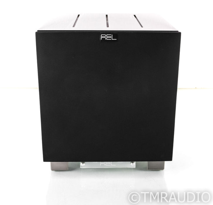 REL R-305 10" Powered Subwoofer; Piano Black; R305