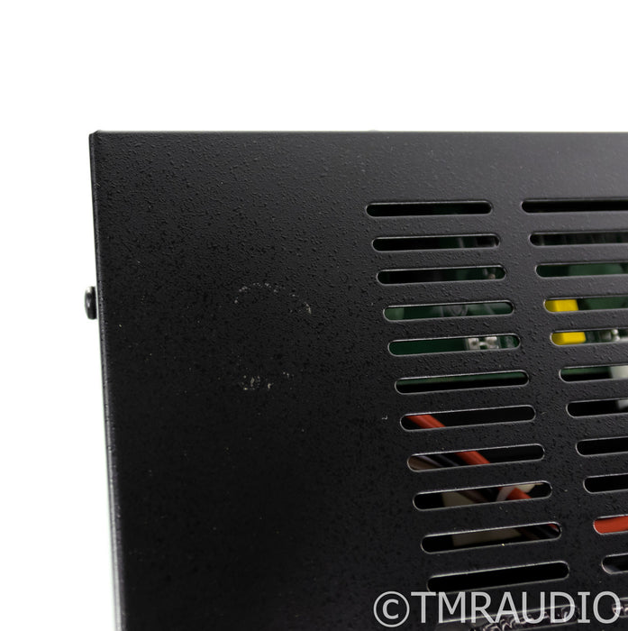 Outlaw Audio Model 2200 Mono Power Amplifier