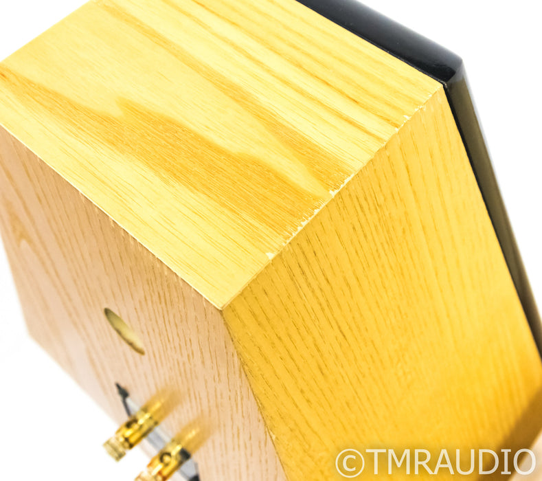 Coincident Pure Reference Extreme Speaker System