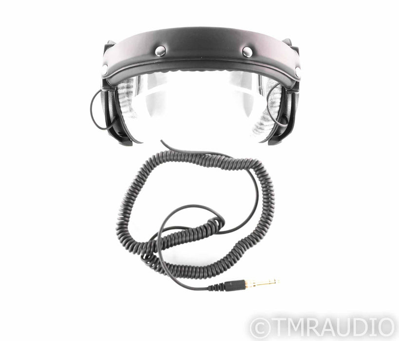 Beyerdynamic DT 770 PRO 250 Ohm Closed Back Headphones; DT770PRO-250