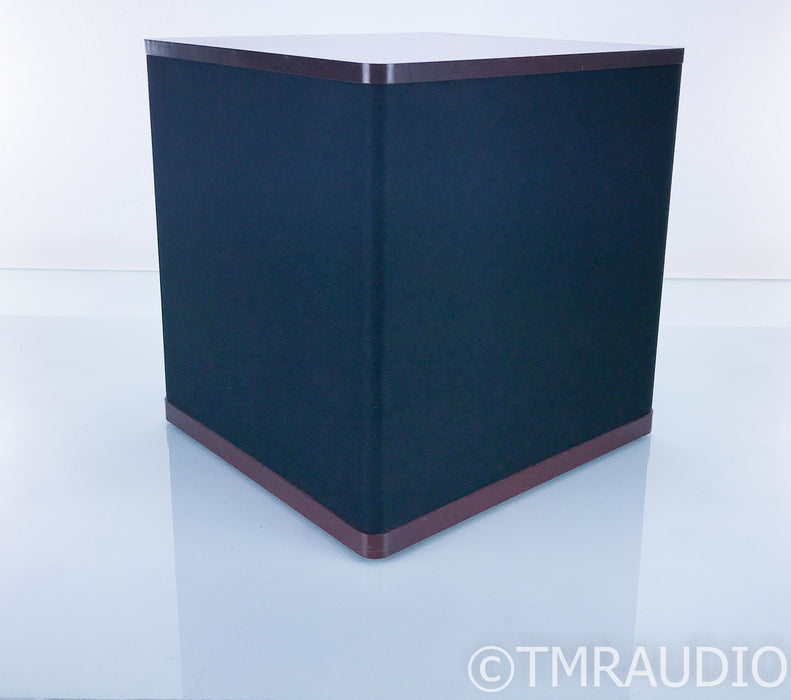Vandersteen 2Wq Powered Subwoofer; Mahogany Finish; X-2 Crossover (15K)