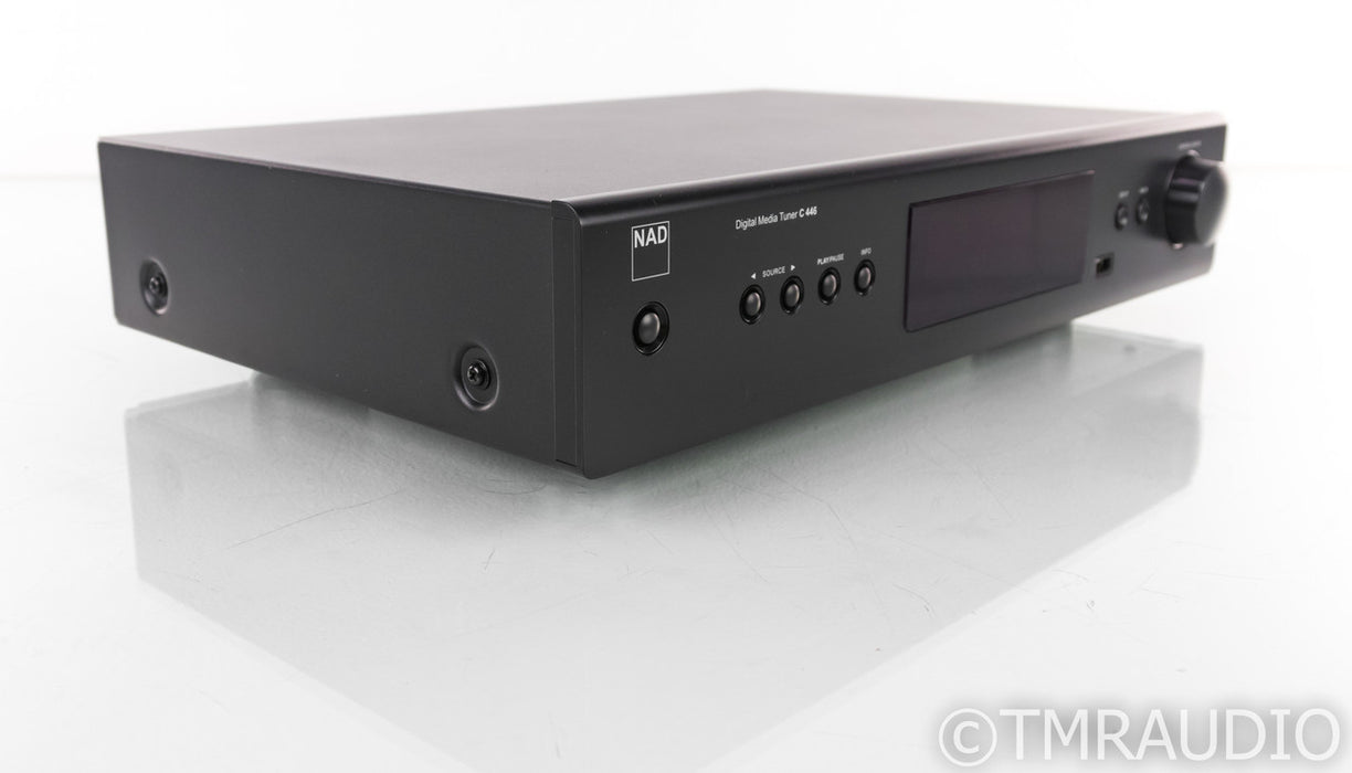 NAD C 446 Network Streamer / Tuner; C446; Remote
