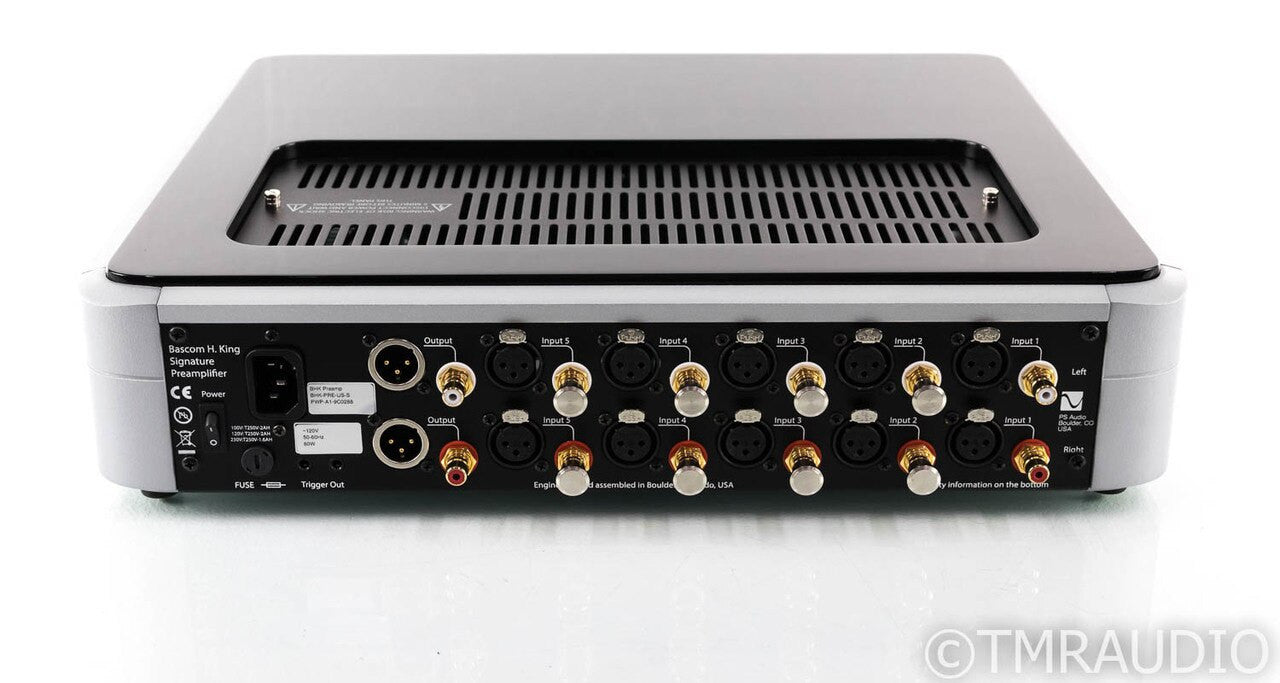 PS Audio BHK Signature Stereo Tube Hybrid Preamplifier; Remote; Silver (Used)