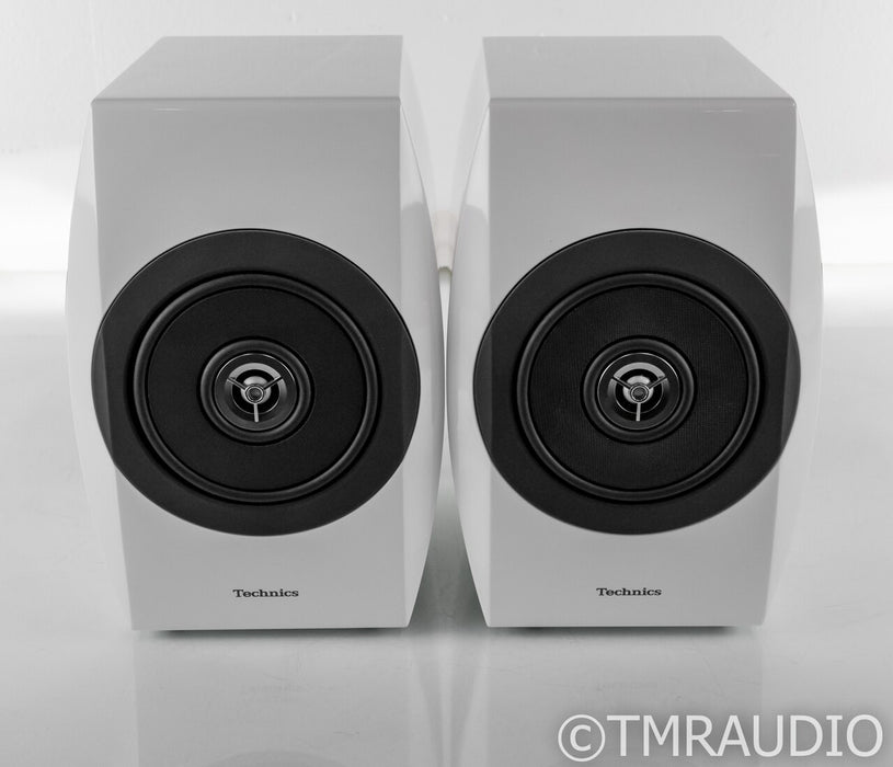 Technics SB-C700 Bookshelf Speakers; SBC700; Gloss White Pair