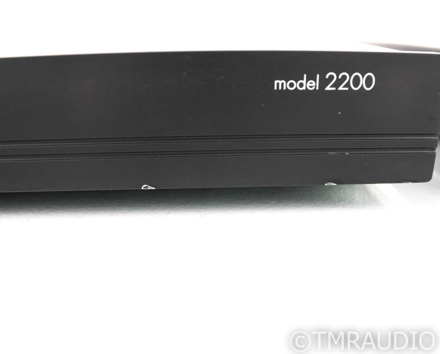 Outlaw Audio Model 2200 Mono Power Amplifier