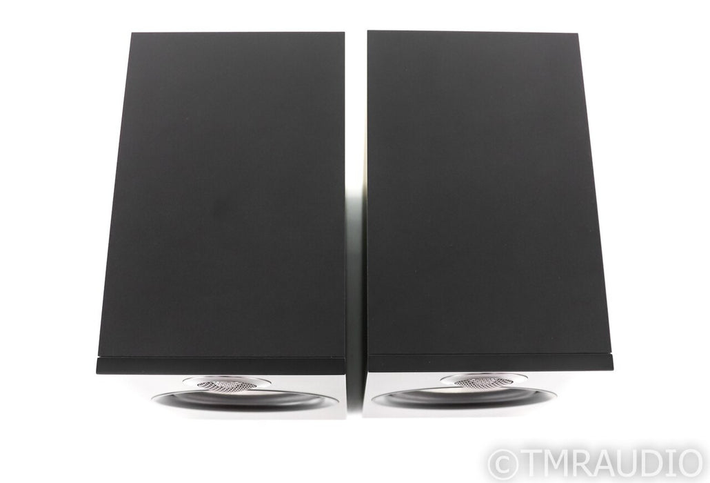 B&W 606 Bookshelf Speakers; Black Pair