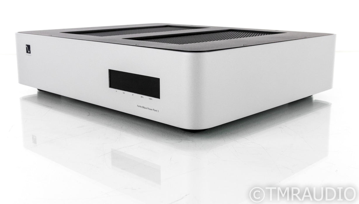 PS Audio PerfectWave Power Plant 3 Power Conditioner; P3; Refurbished; Warranty