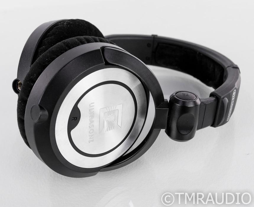Ultrasone Pro 900 Closed Back Dynamic Headphones