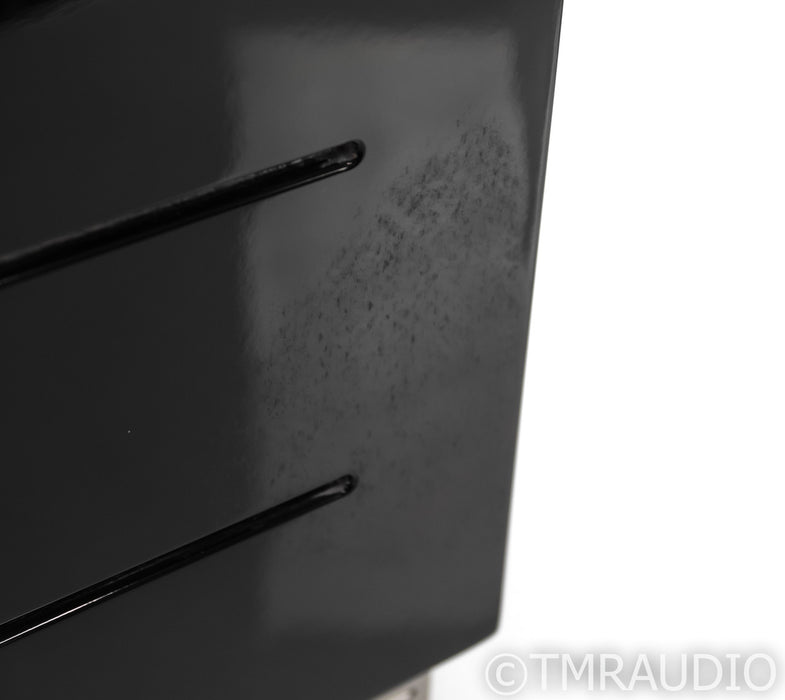 REL R-305 10" Powered Subwoofer; Piano Black; R305