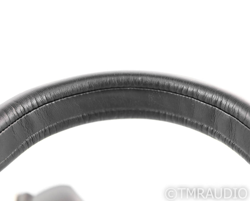 Denon AH-D7000 Closed Back Headphones; AHD7000