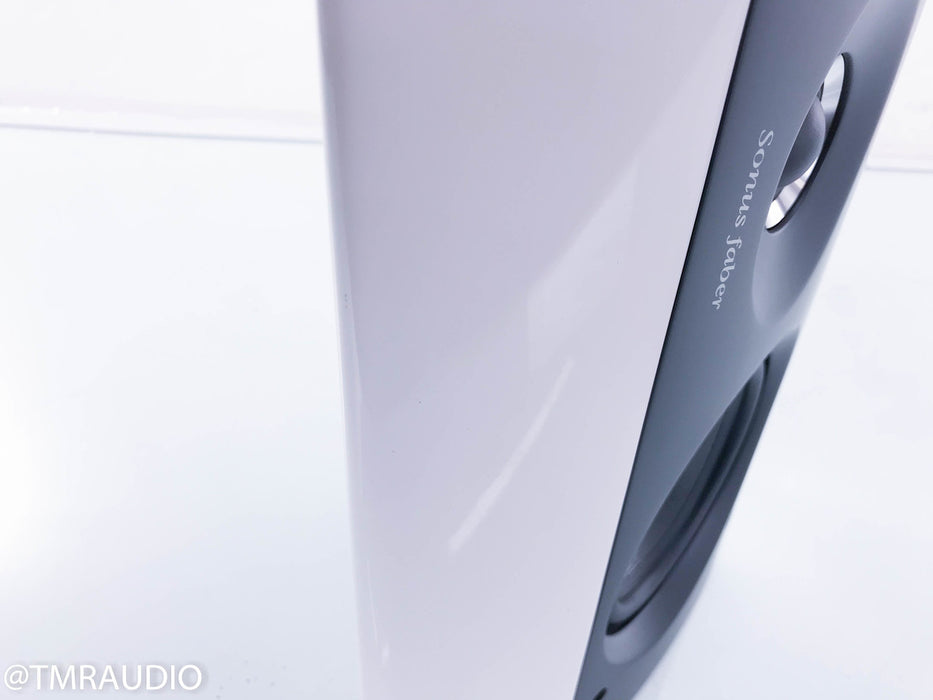 Sonus Faber Venere On-Wall Surround Speakers