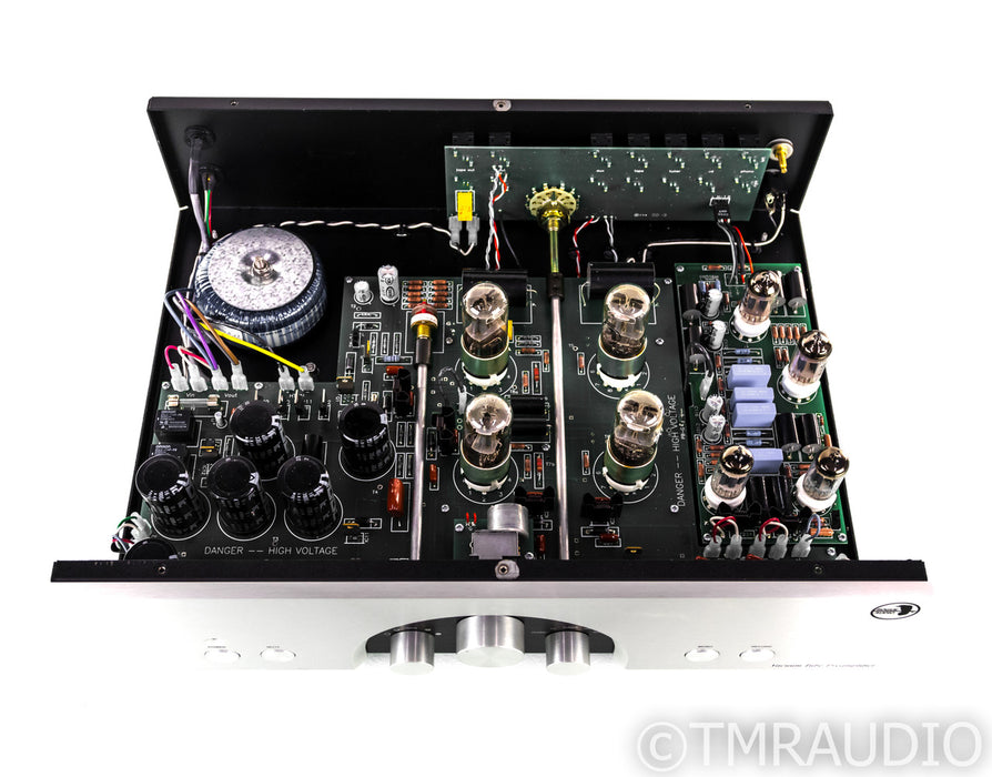 Rogue Audio R99 Stereo Tube Preamplifier; Remote; MM Phono